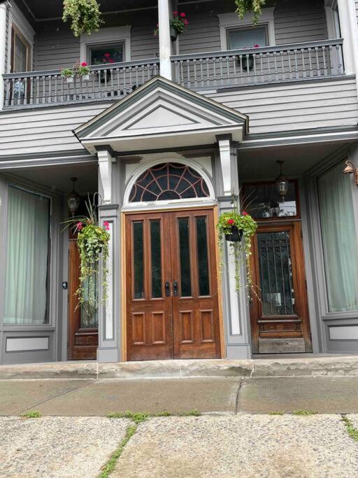 Redefined Alchemy - Bright, Eclectic, Pretty Apt 3E Little Falls Exterior photo